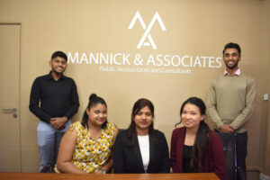 senior-accounts-team